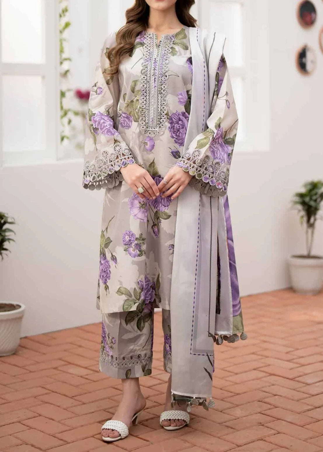 3PC Lawn Suit with Chiffon Dupatta by Umer Dawood UD-013