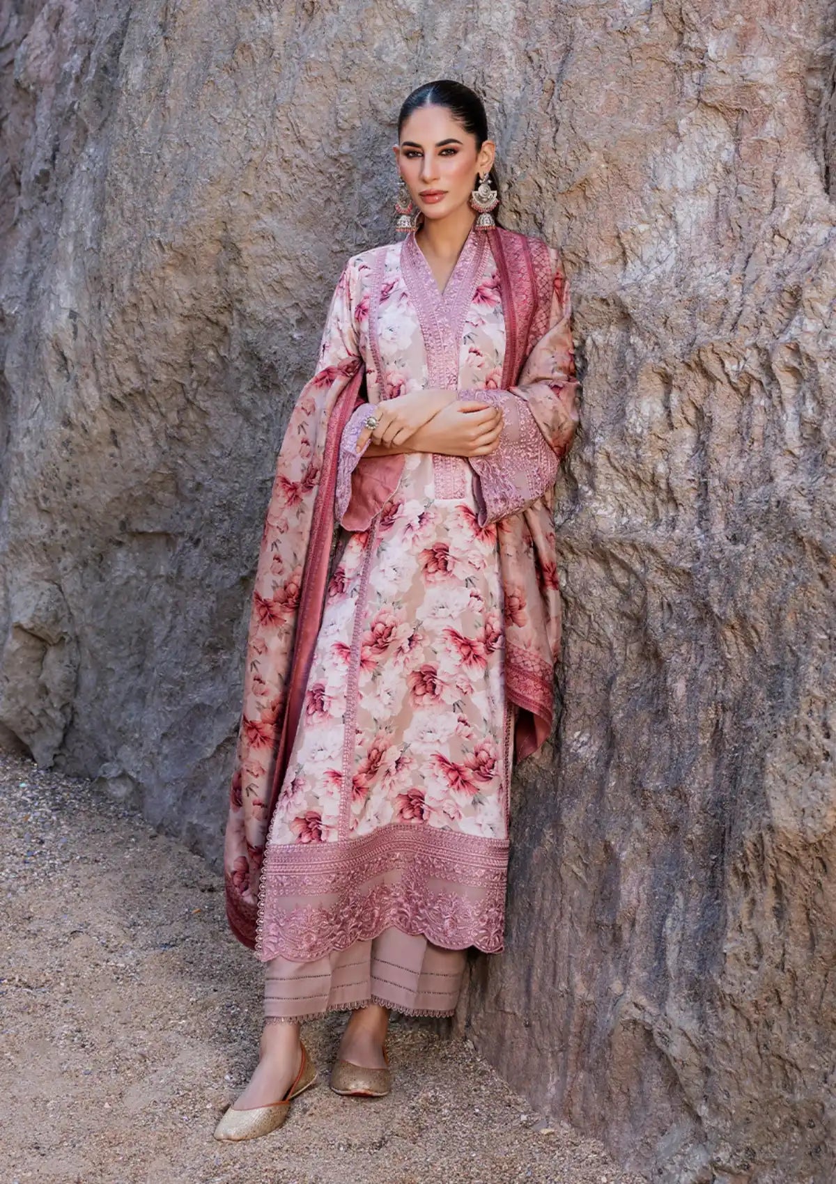 Zainab Chottani Patches with Lawn Dupatta – 3PC Digital Print by Umer Dawood UD-026